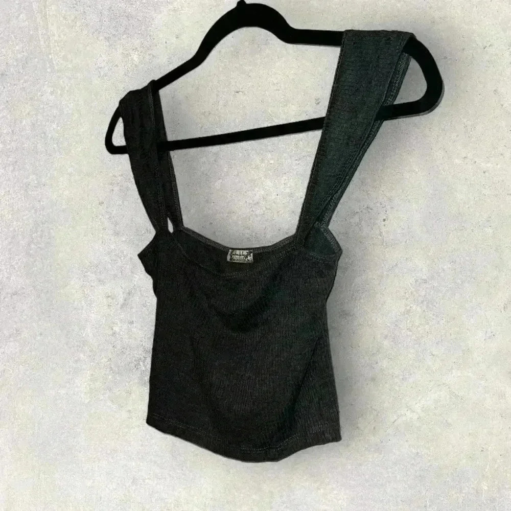 Fee people tank top size small